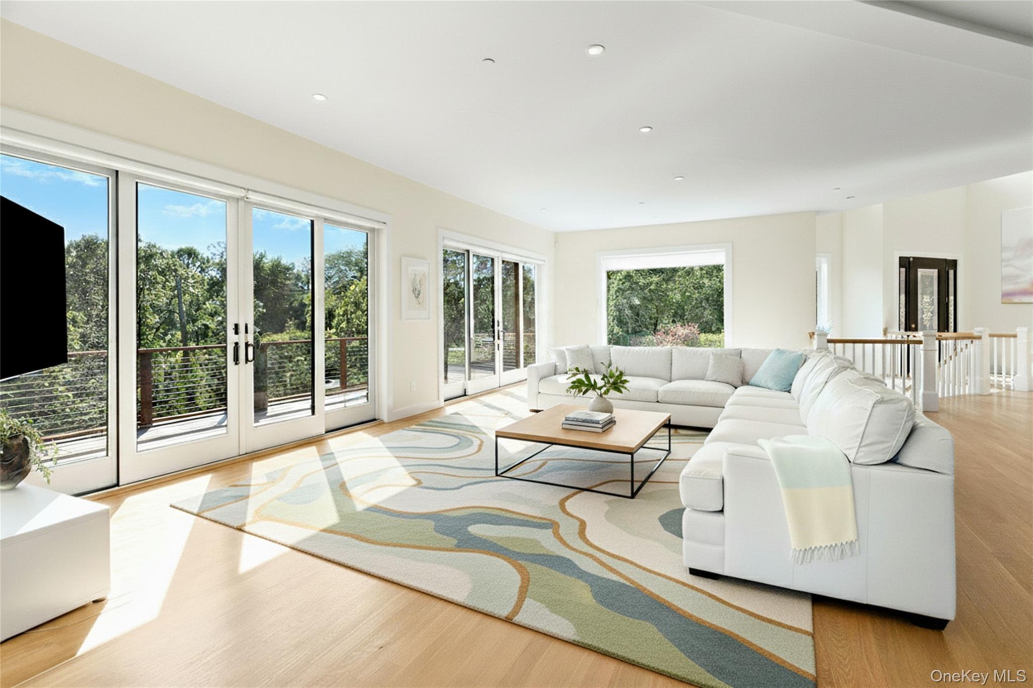 89 Old Canoe Place Road