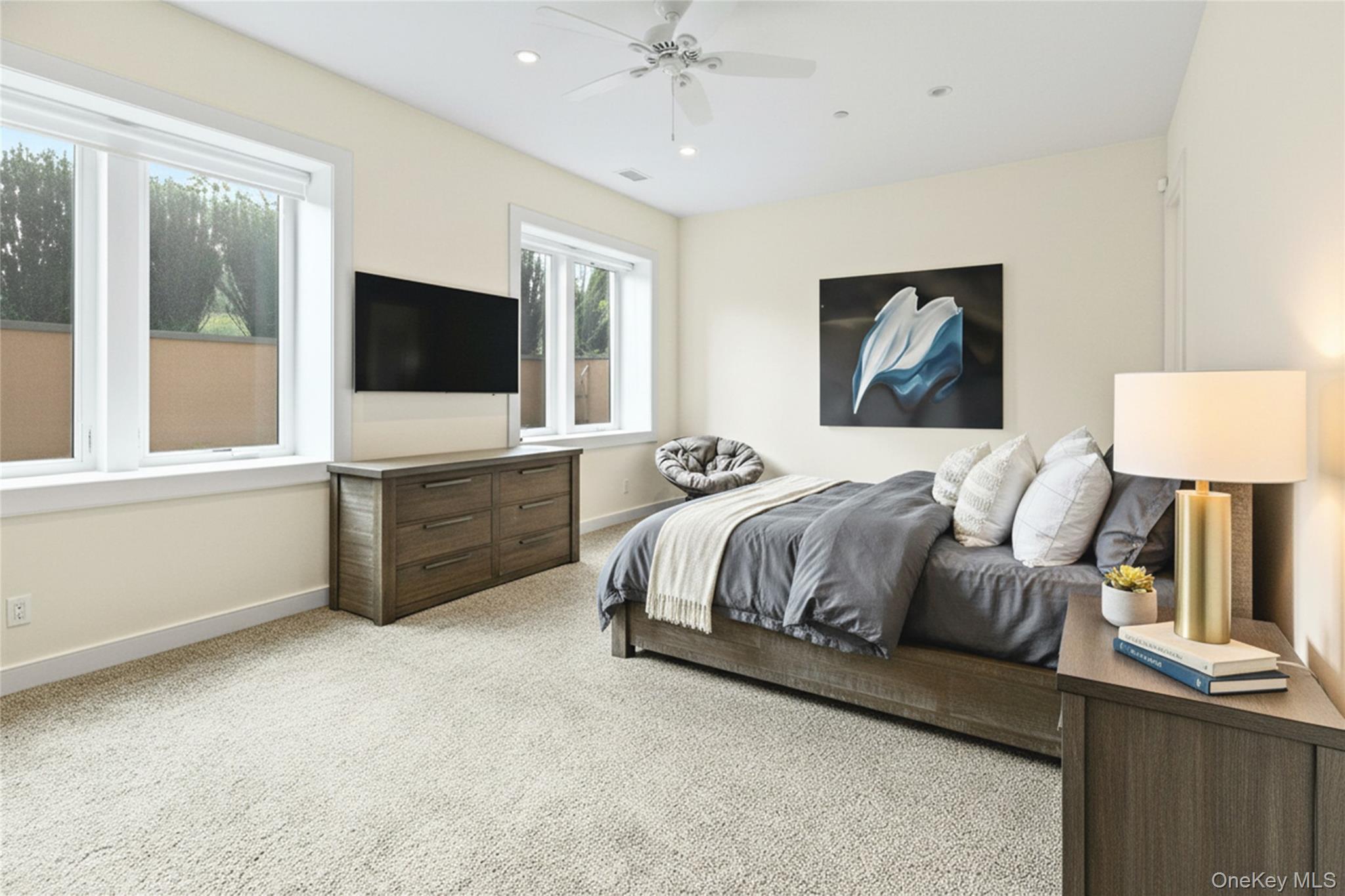 89 Old Canoe Place Road