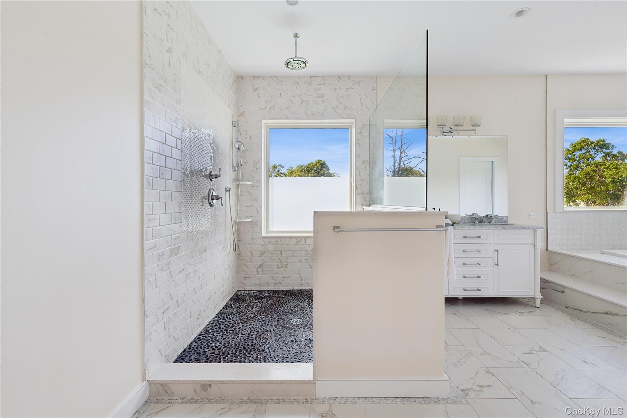 89 Old Canoe Place Road