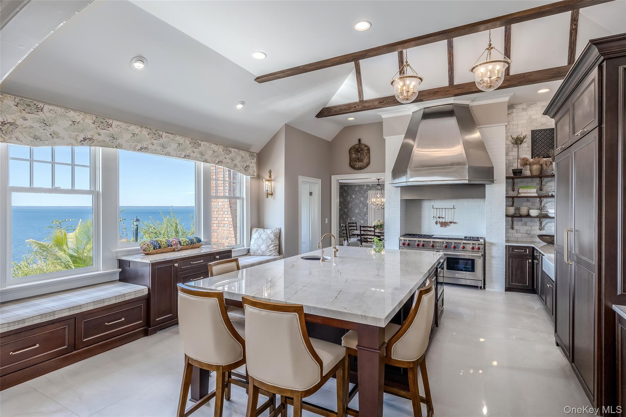31 Fort Hill Drive