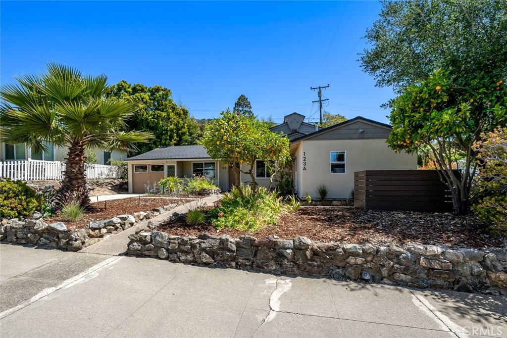 123 Ramona