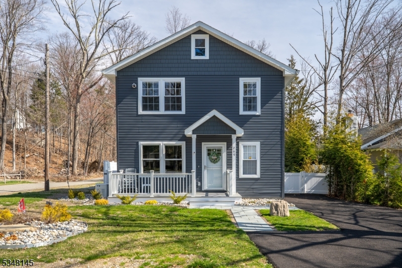 269 Point Breeze Dr