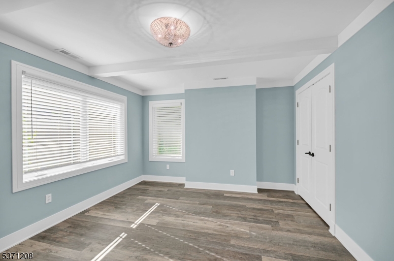 224 Wawayanda Rd