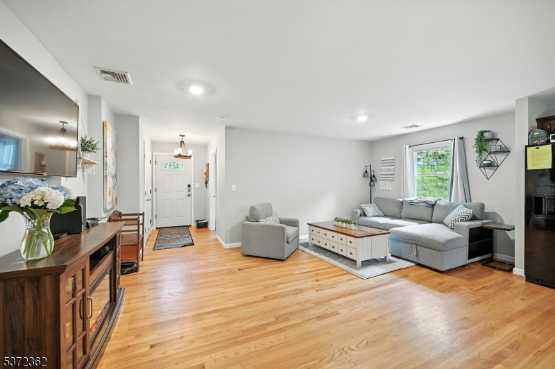 71 Tintle Ave