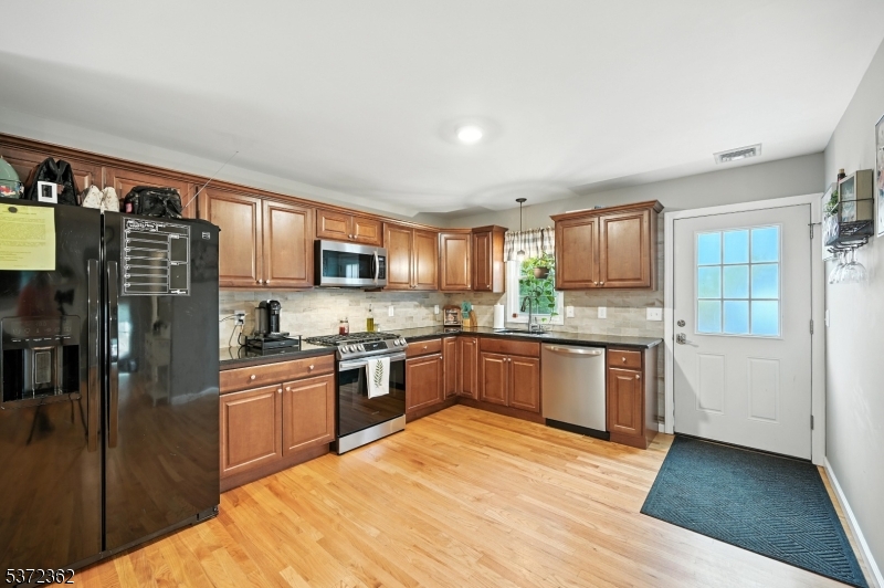 71 Tintle Ave
