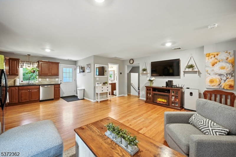 71 Tintle Ave