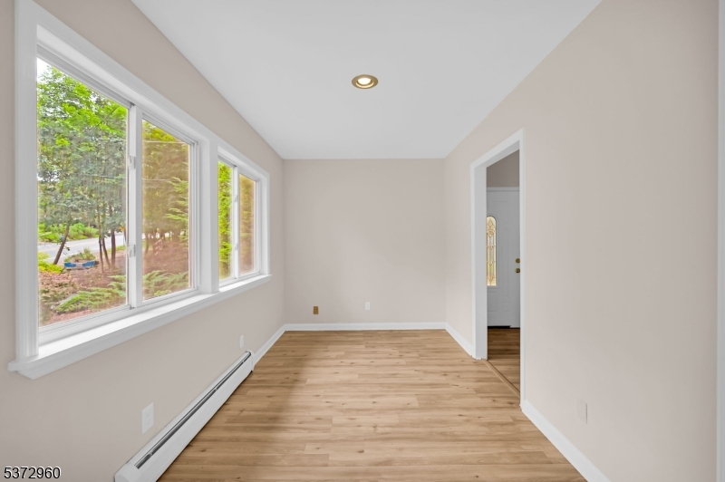 486 Lake Shore Dr