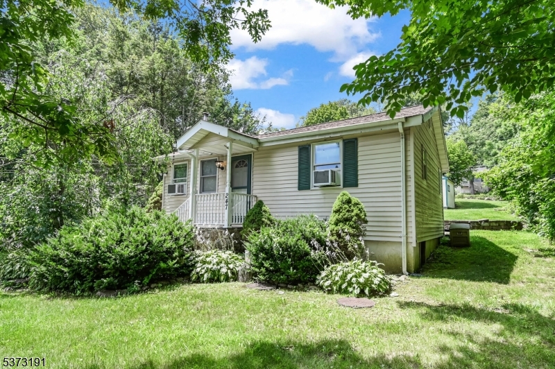 247 Wiscasset Rd