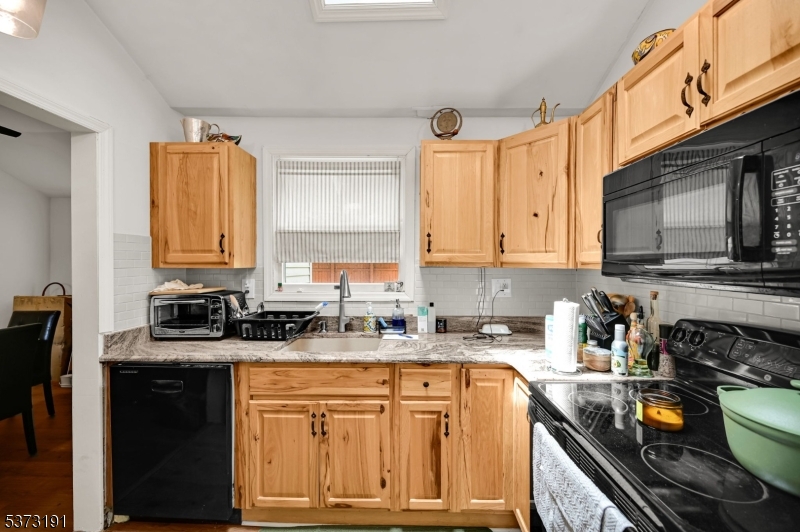 247 Wiscasset Rd