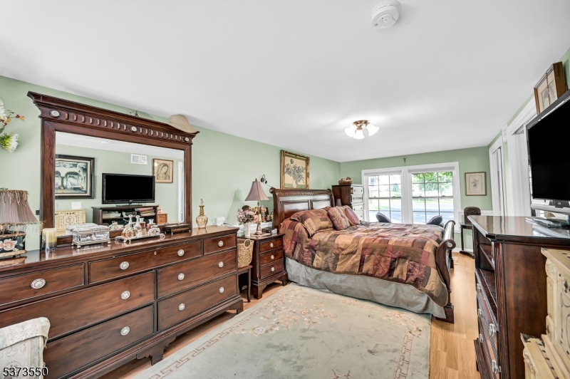 95 Prospect Ave