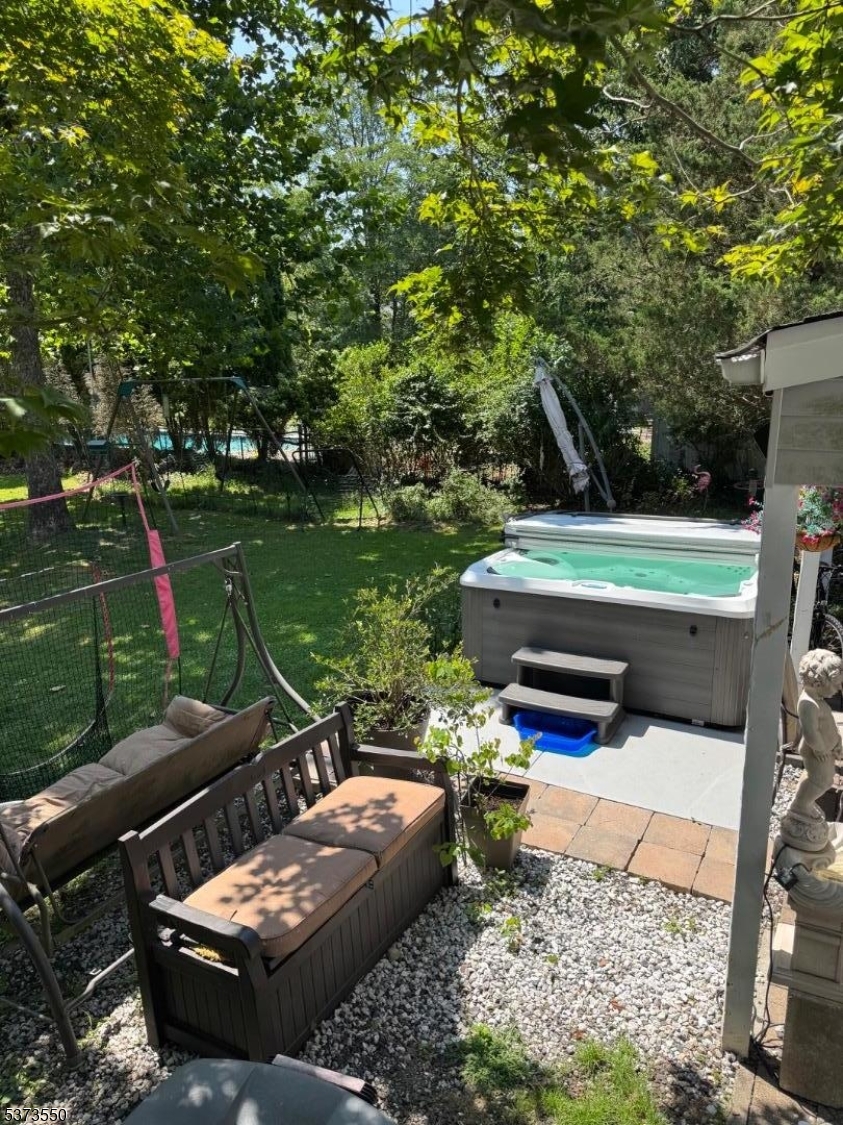 95 Prospect Ave