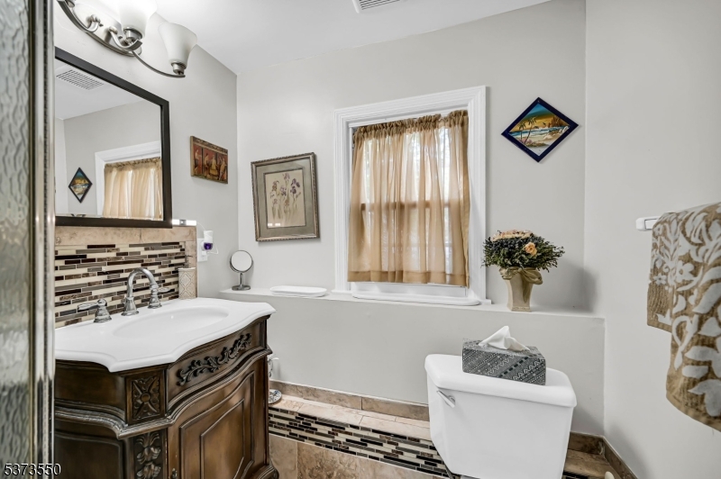 95 Prospect Ave