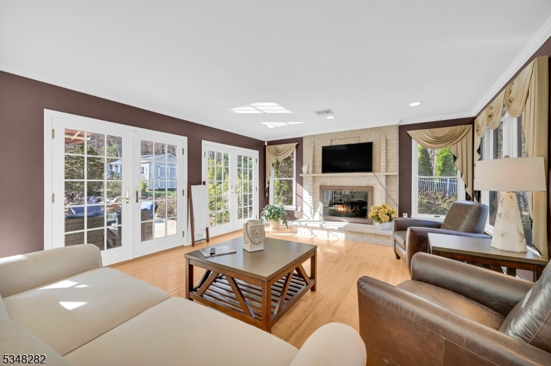 19 Marisa Ct