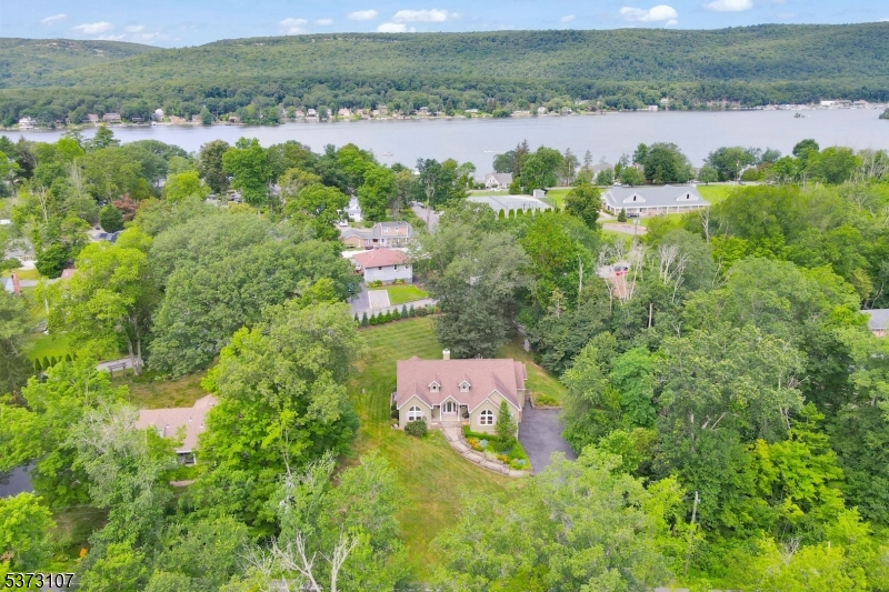 285 Awosting Rd