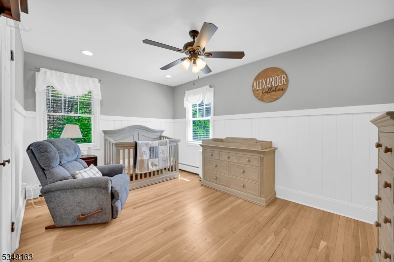 28 Bisset Dr