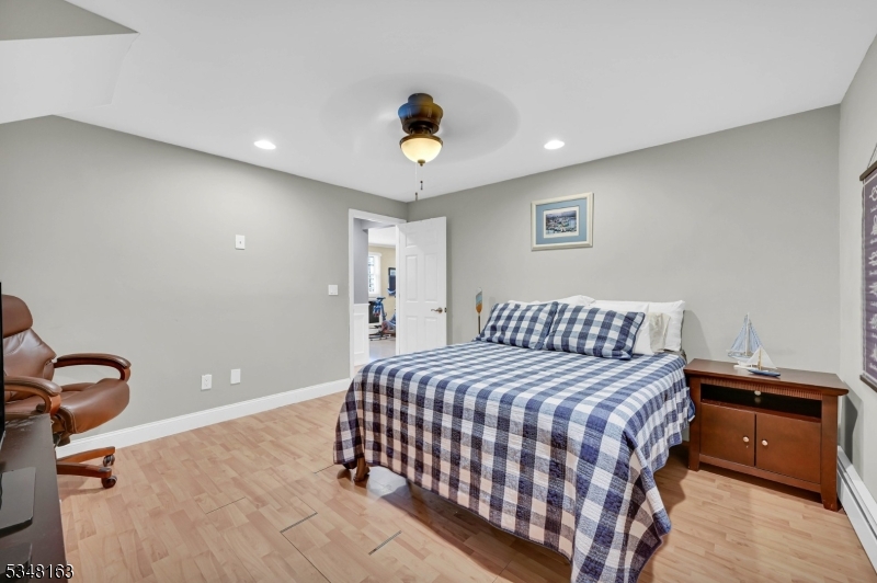 28 Bisset Dr