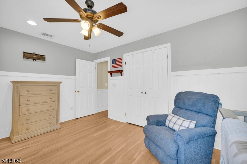 28 Bisset Dr