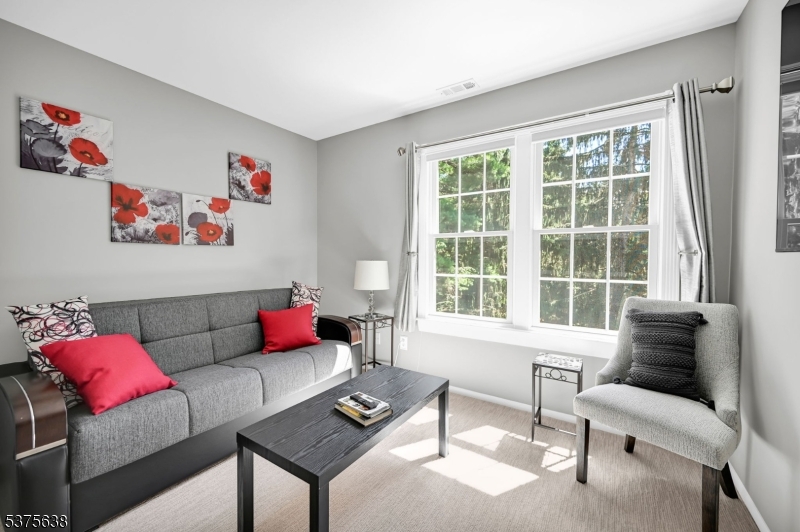 33 Concord Rd F