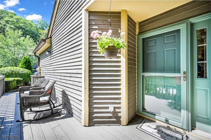 33 Concord Rd F