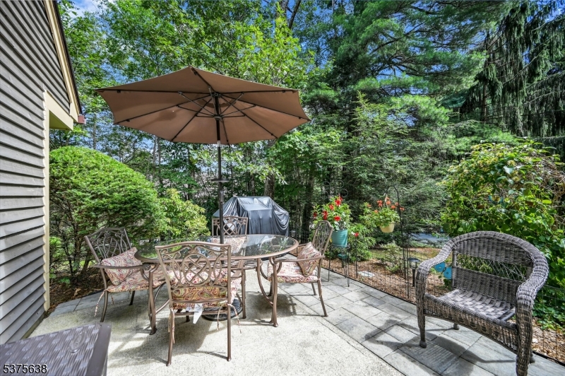 33 Concord Rd F