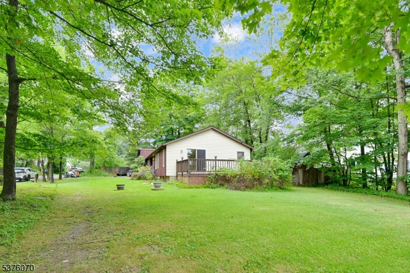 6 Dunham Rd