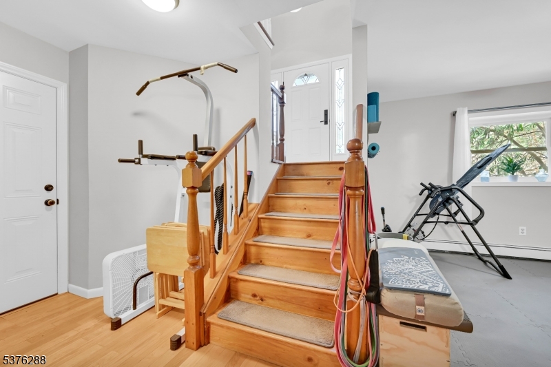 48 Bayonne Dr
