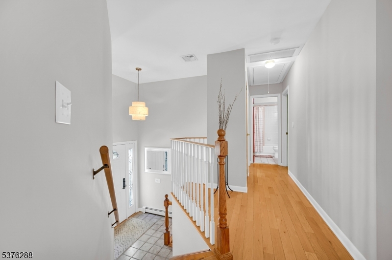 48 Bayonne Dr