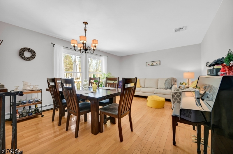 48 Bayonne Dr