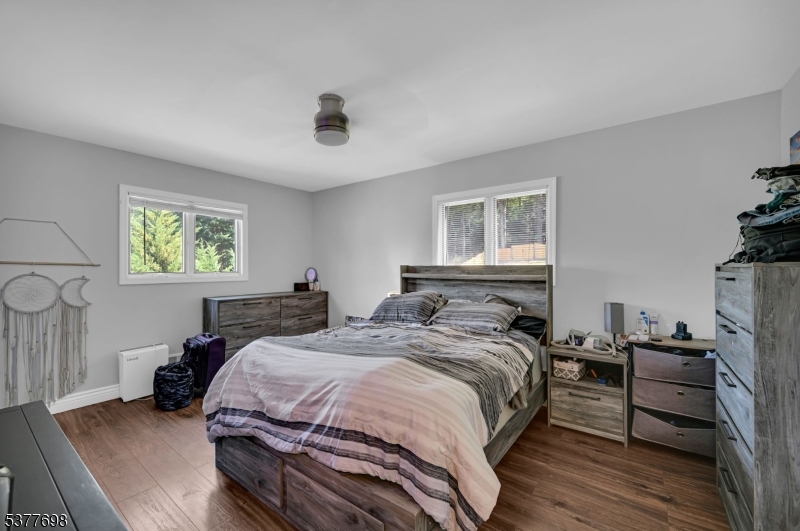 95 Morris Ave