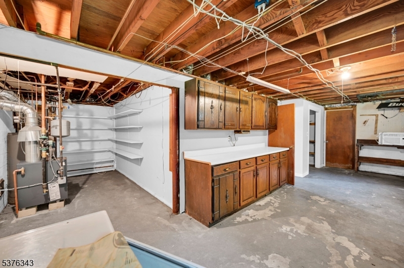 14 Lincoln Ave