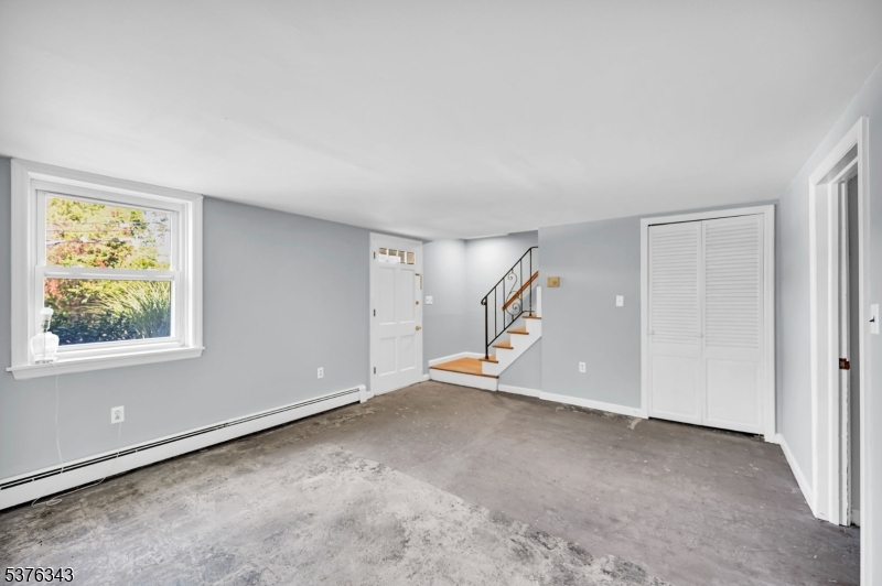 14 Lincoln Ave