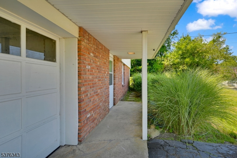 14 Lincoln Ave
