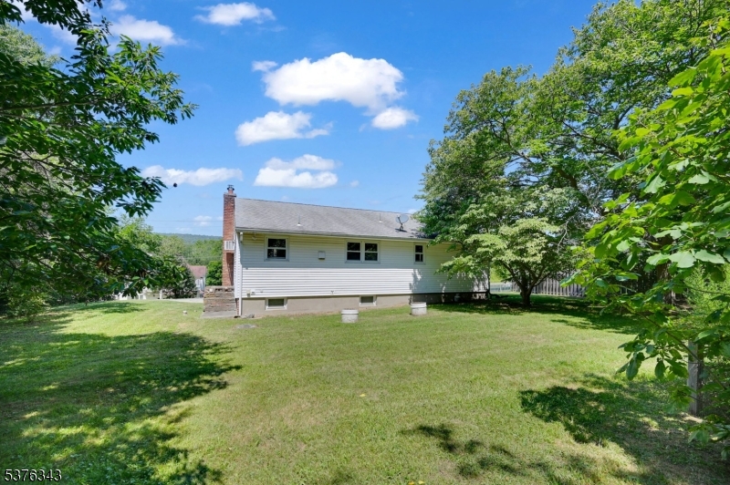 14 Lincoln Ave