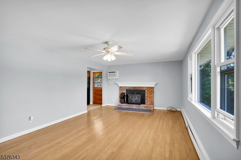 14 Lincoln Ave