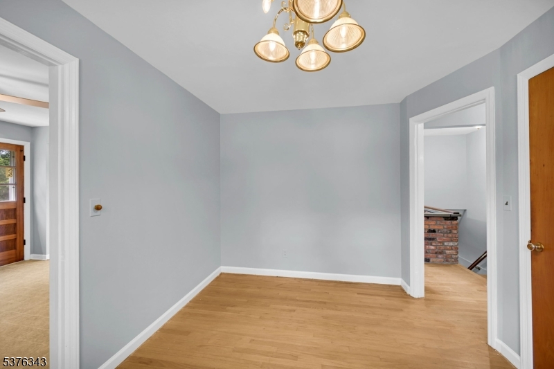 14 Lincoln Ave