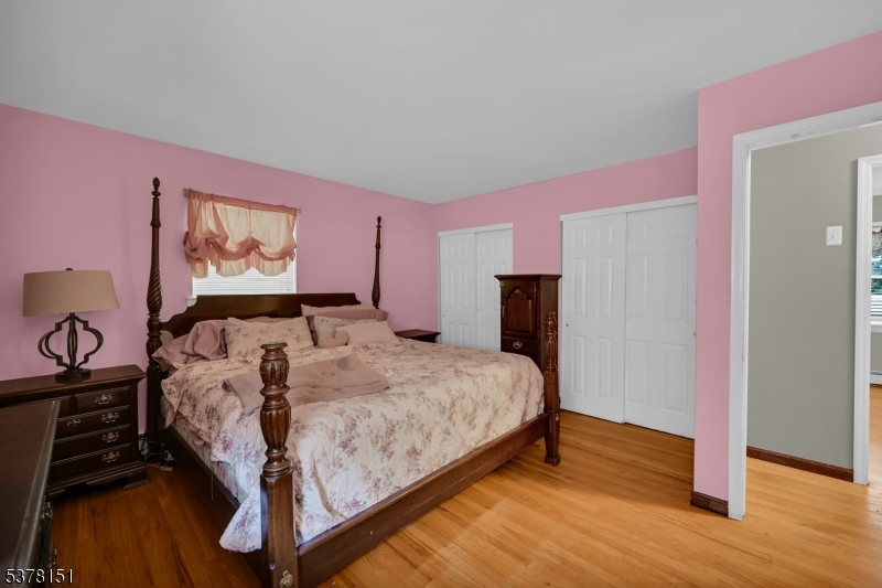 145 Mountain Cir