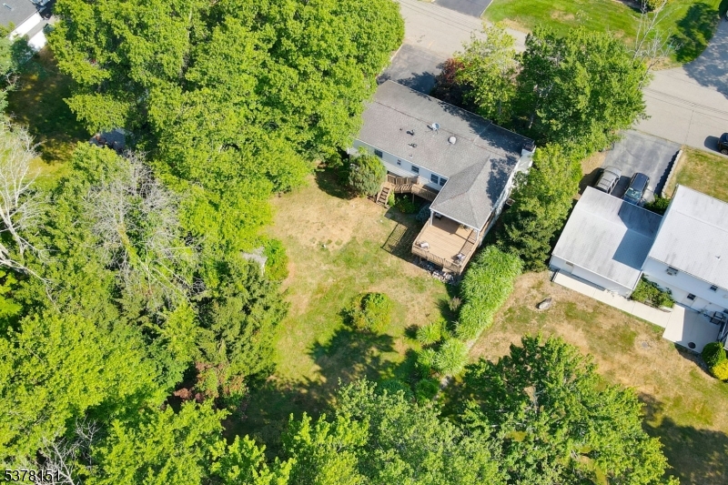 145 Mountain Cir