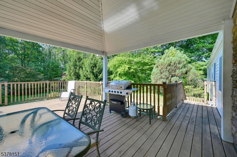 145 Mountain Cir