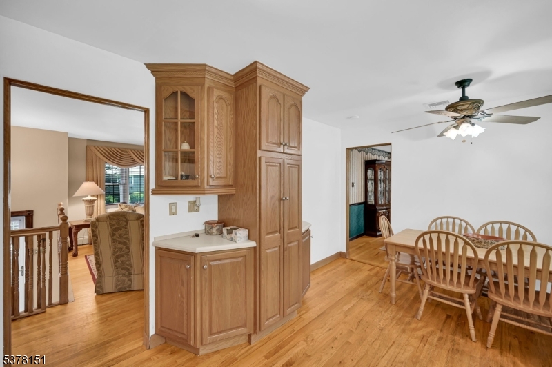 145 Mountain Cir