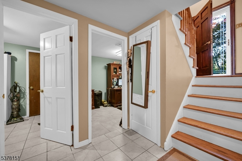 145 Mountain Cir