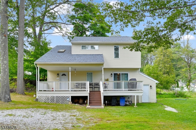 19 Northwestern Way