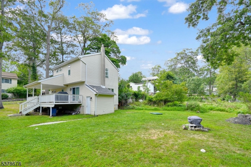 19 Northwestern Way