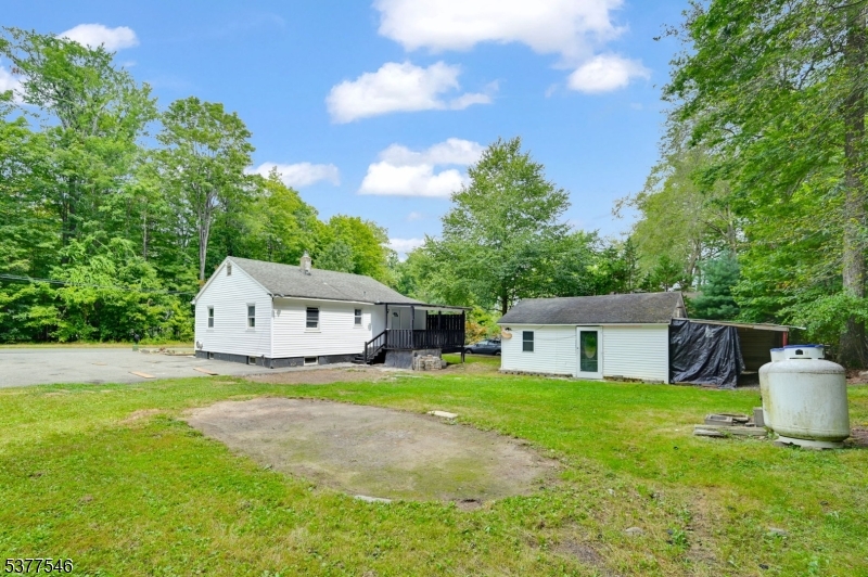7 Wayside Rd