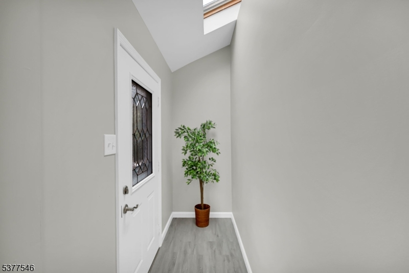 7 Wayside Rd