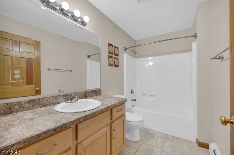 47 Christine Ct