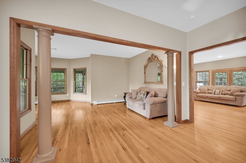 47 Christine Ct