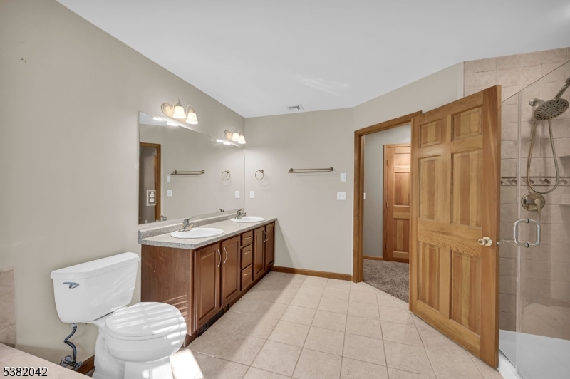 47 Christine Ct
