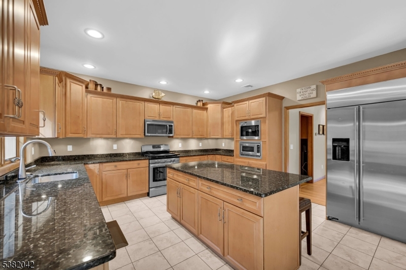47 Christine Ct