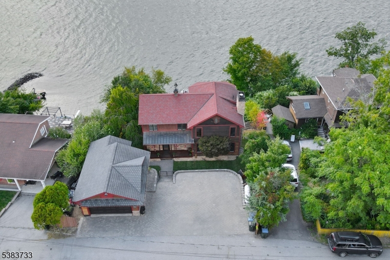 10 Van Orden Ln