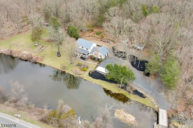 1285 Lakes Rd